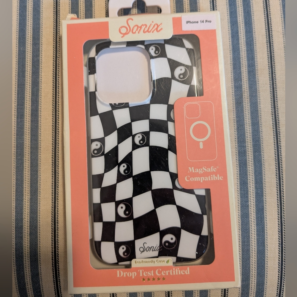 NIP! Sonix Checkmate Yin Yang MagSafe Compatible iPhone 14 Pro Case